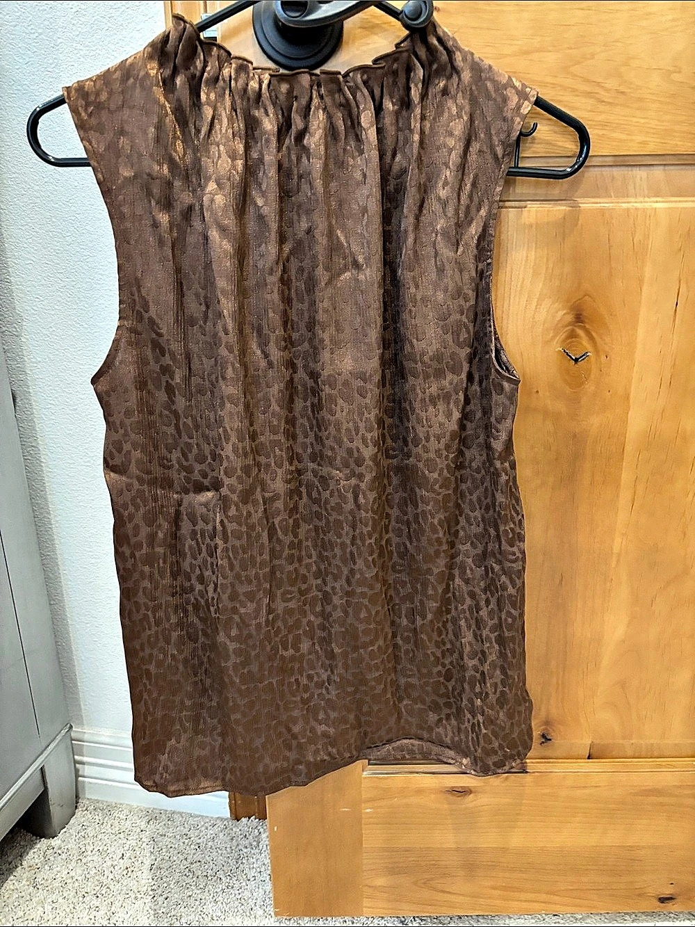 Brown Animal Print Sleeveless Blouse Like New